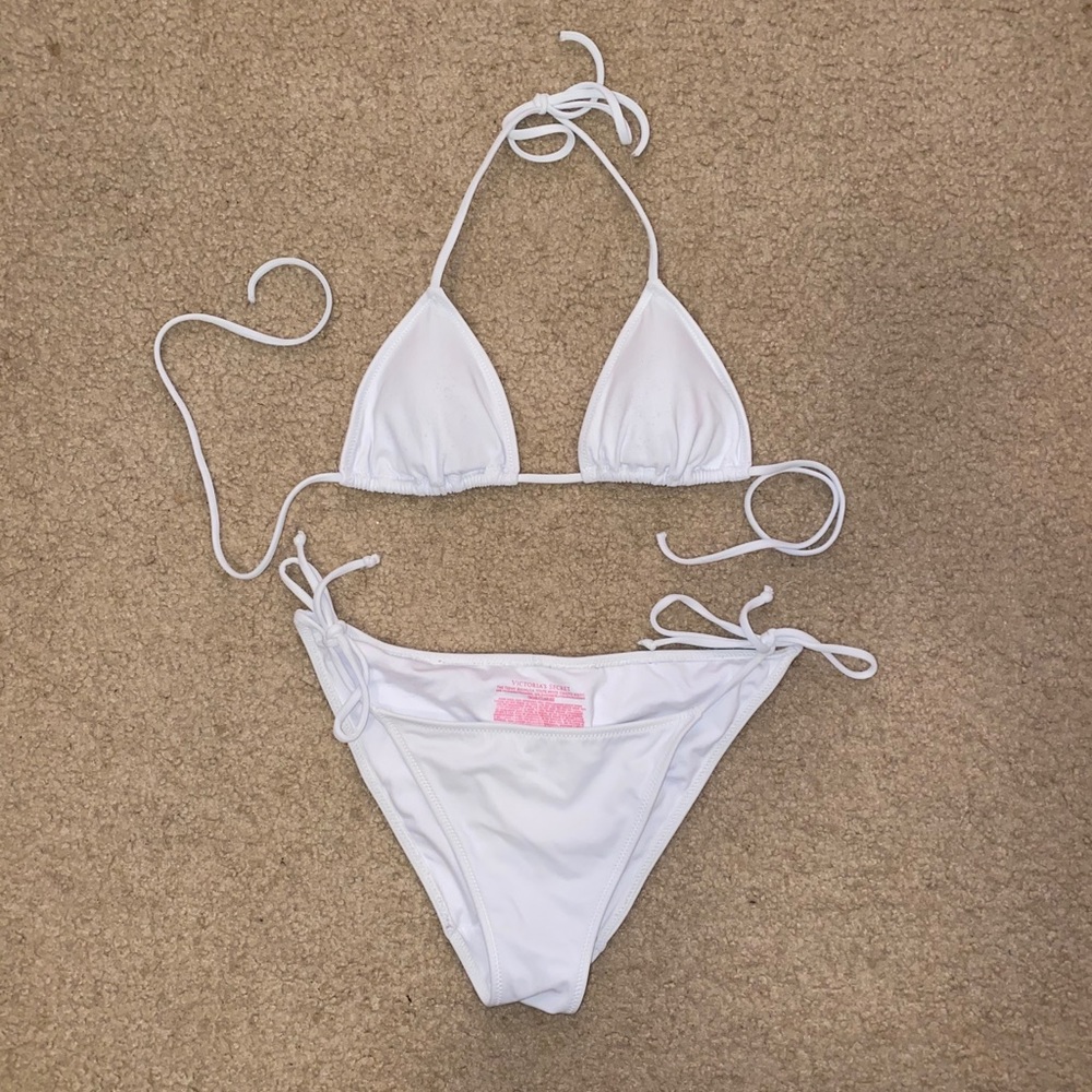 Victoria’s Secret White Itsy Bikini Set